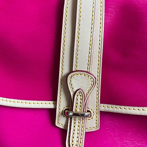 NWT Dooney & Bourke Large Hot Pink Equestrian - Picture 2 of 8